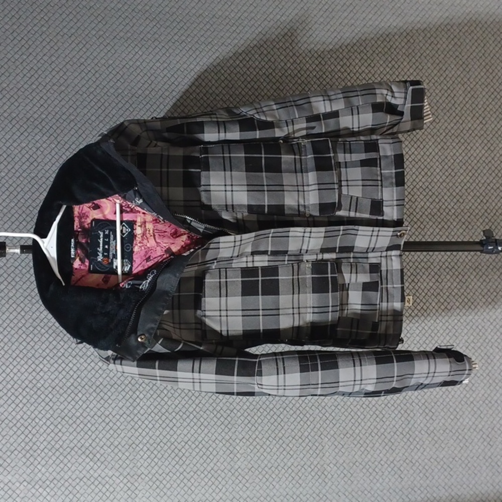 Ride Snowboards size XS Black and Grey Plaid Snowboard Winter Coat Jacket